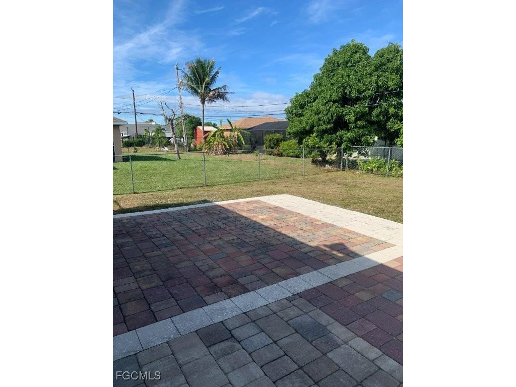 703 SW 22nd Street Cape Coral FL 33991 2025007928 image42