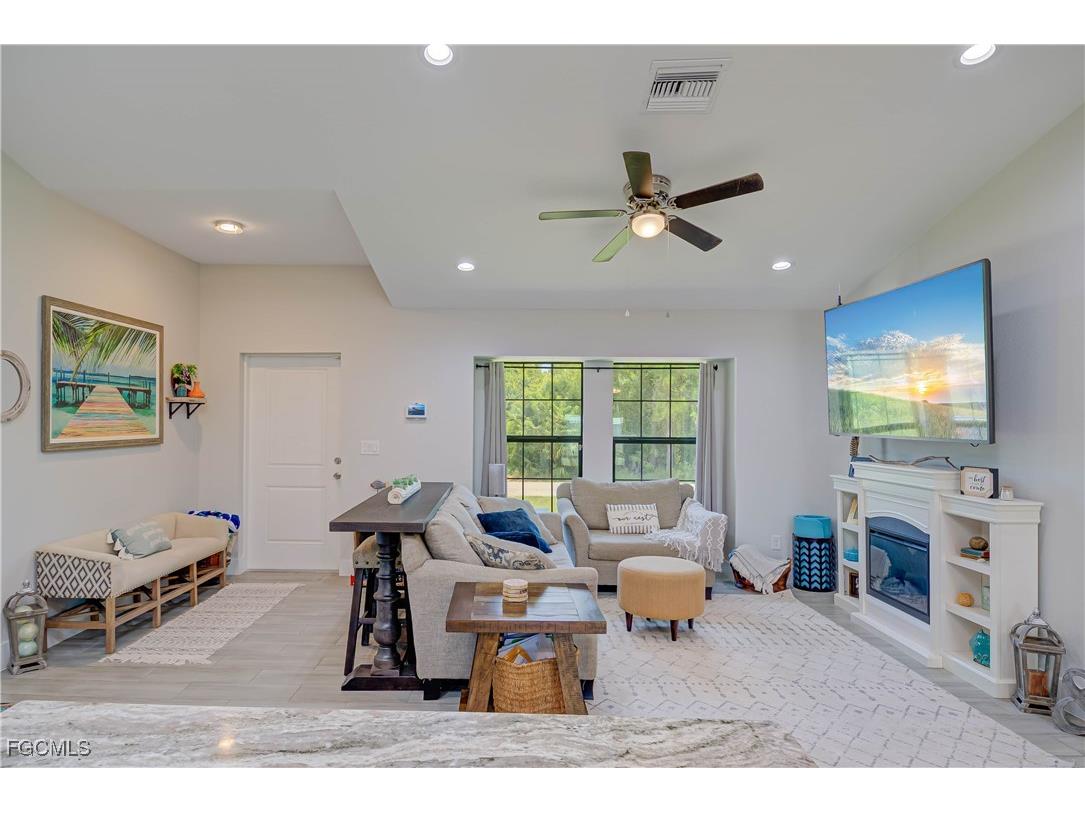 703 Wellington Avenue Lehigh Acres FL 33972 2025005579 image12