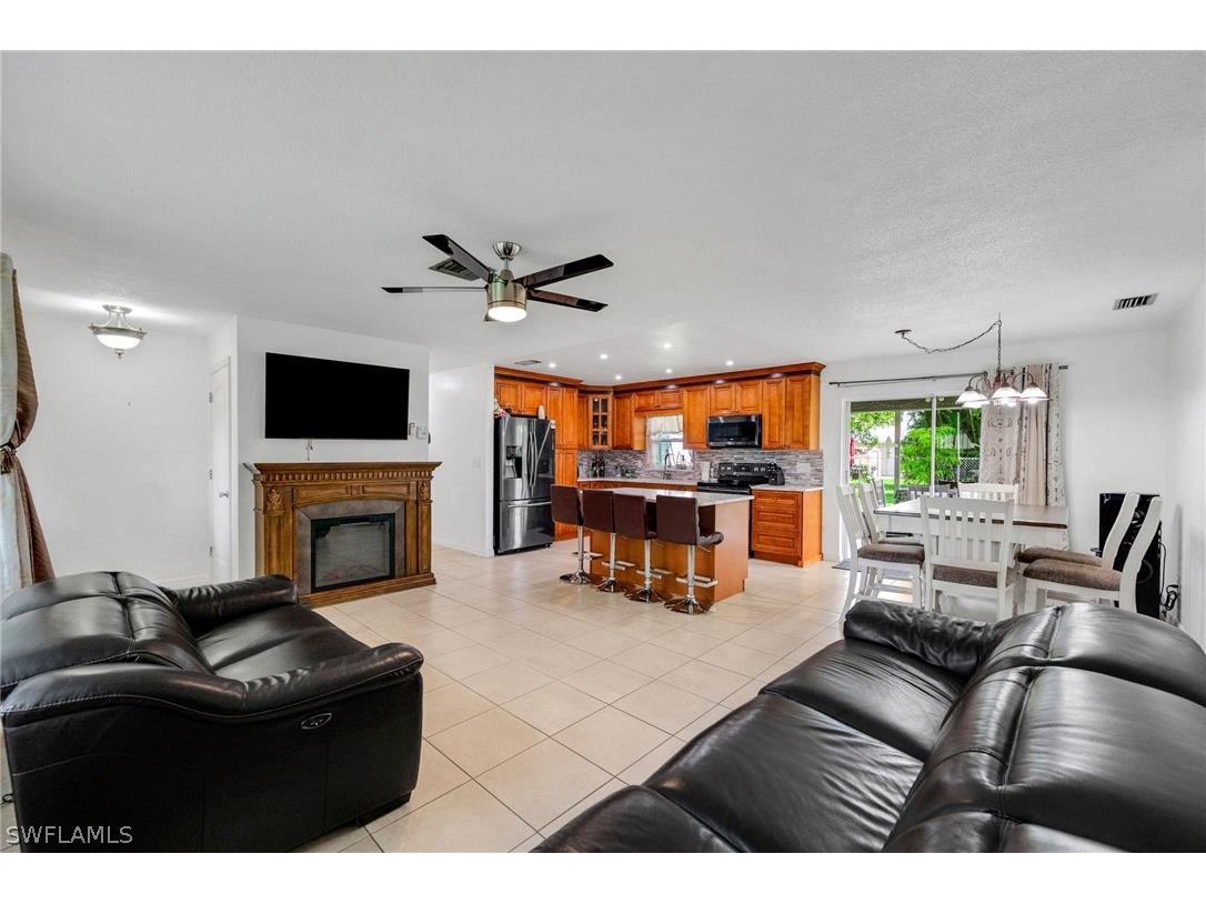 703 Willow Drive Lehigh Acres FL 33936 224054561 image1
