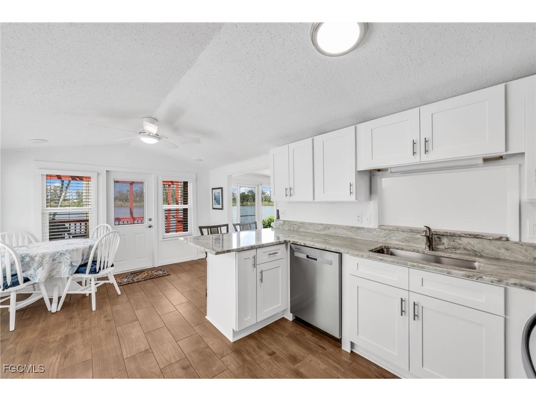 7031 Armadillo Way Fort Myers FL 33967 2025014155 image10