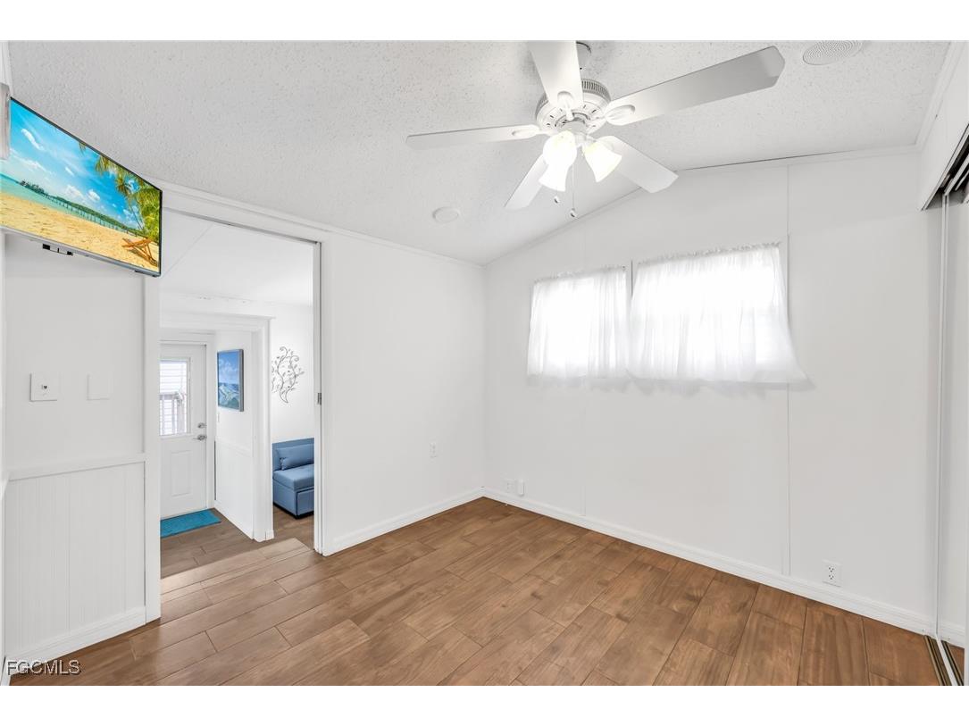 7031 Armadillo Way Fort Myers FL 33967 2025014155 image13