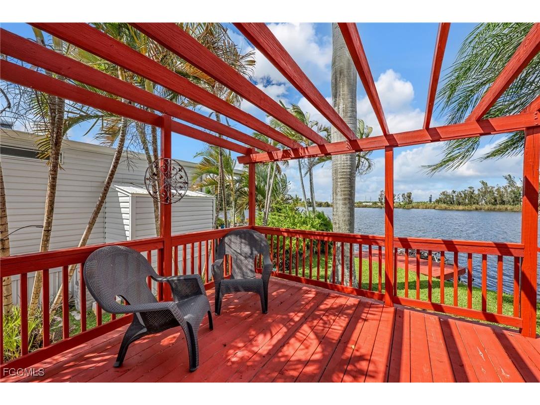 7031 Armadillo Way Fort Myers FL 33967 2025014155 image20