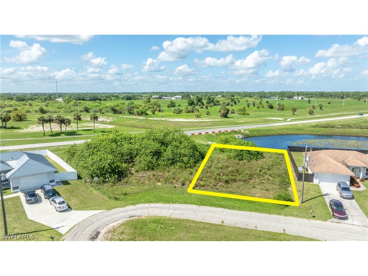 7031 Berwick Circle Labelle FL 33935 224050587 image1