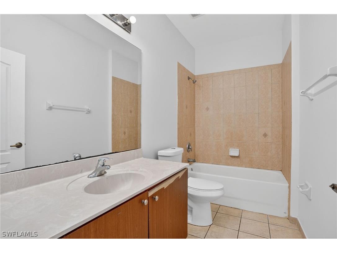  Naples FL 34119 226007391 image12