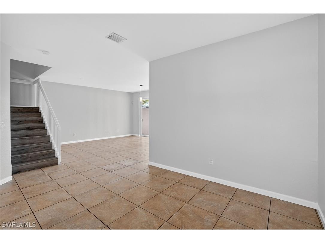  Naples FL 34119 226007391 image3