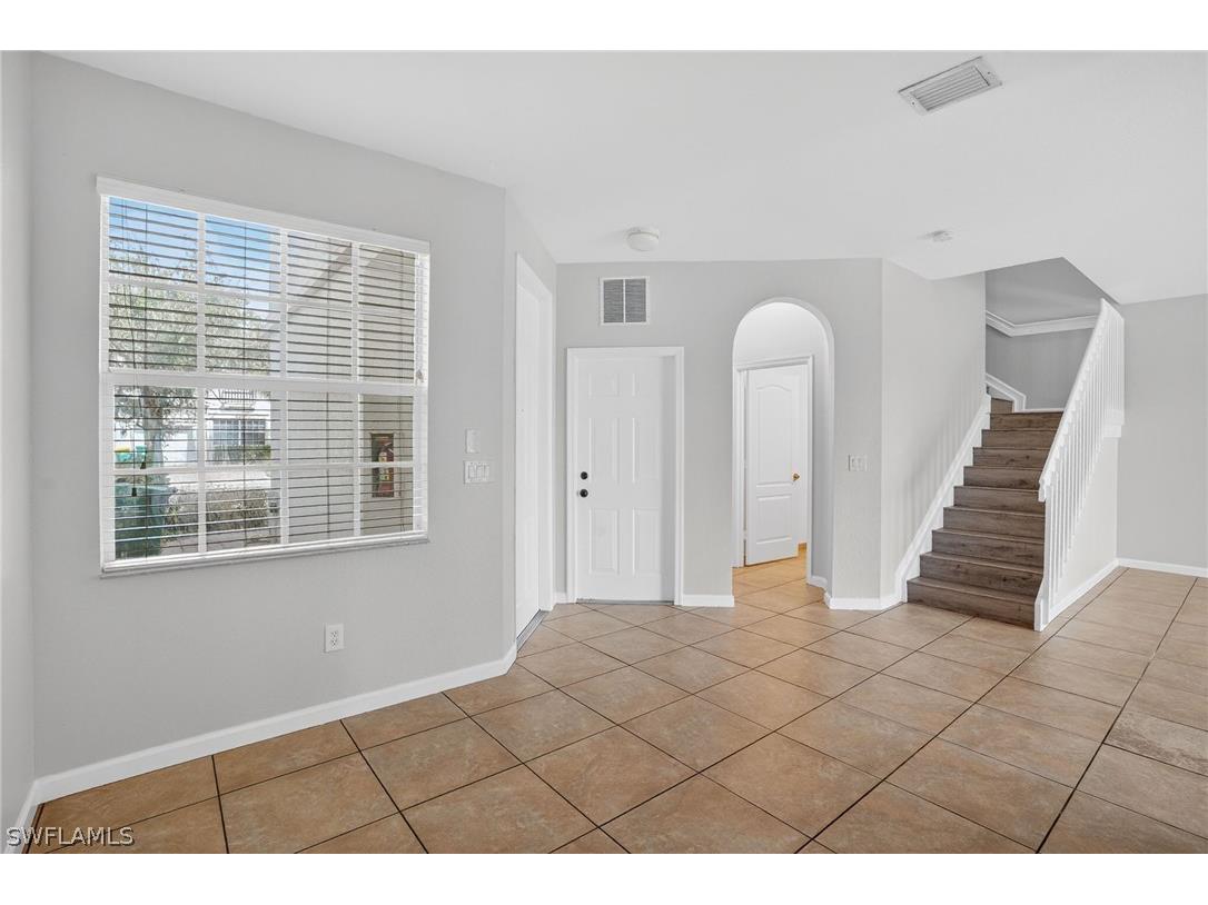  Naples FL 34119 226007391 image4