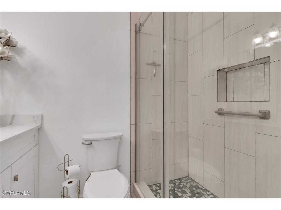 7032 Cedarhurst Drive Fort Myers FL 33919 225073271 image19