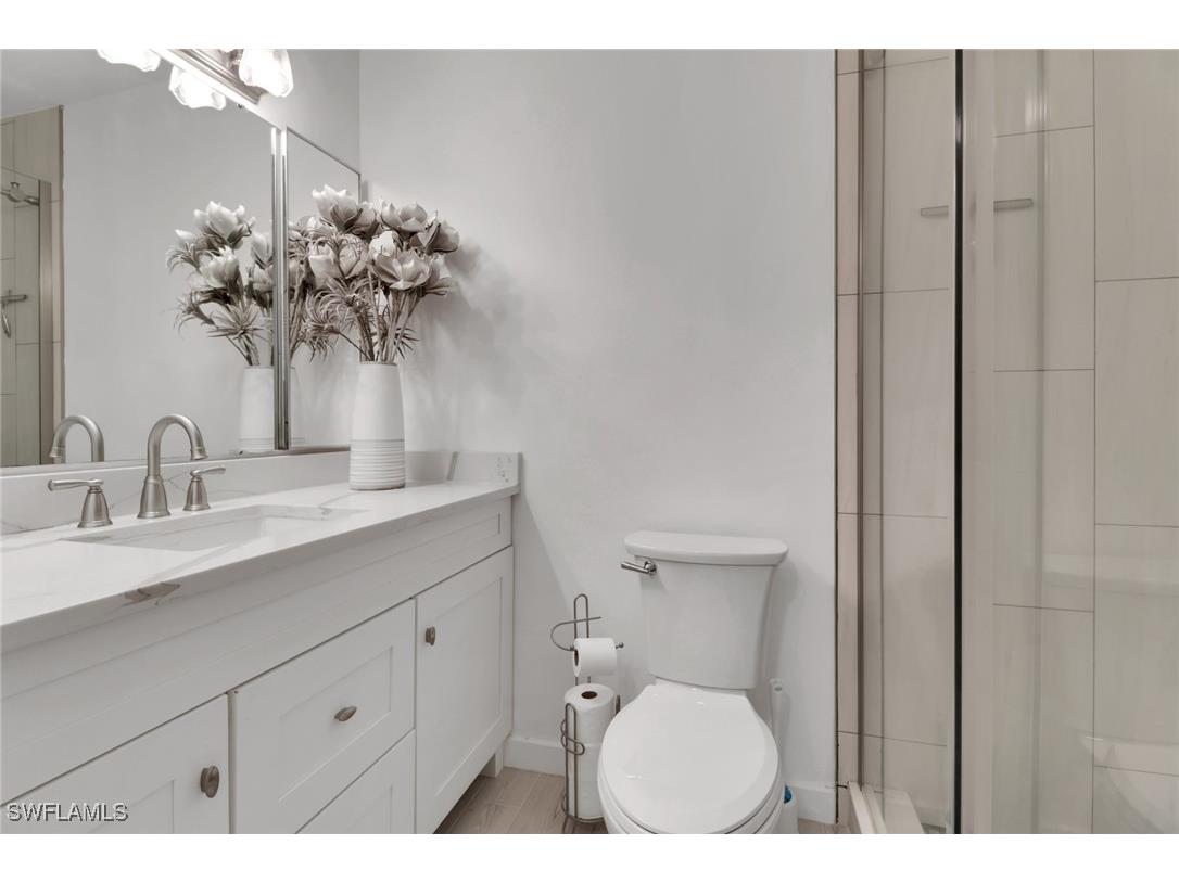 7032 Cedarhurst Drive Fort Myers FL 33919 225073271 image20