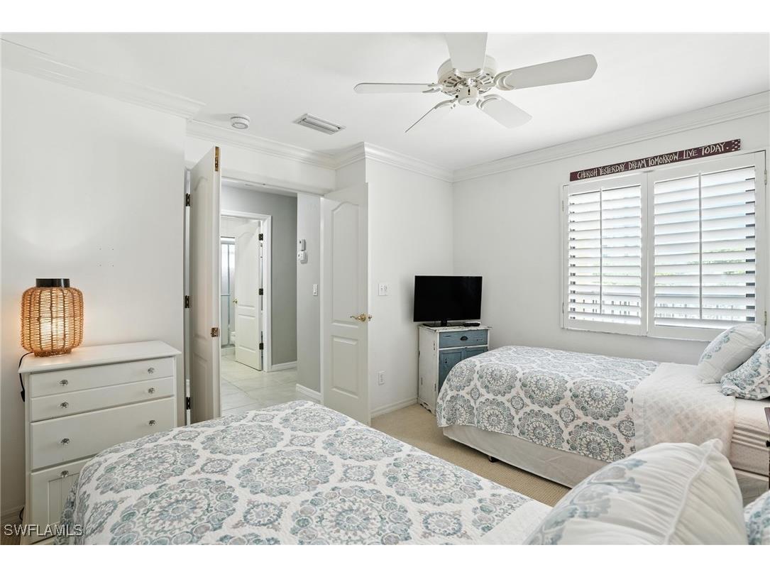 7032 Pelican Bay Boulevard #E304 Naples FL 34108 225065317 image26