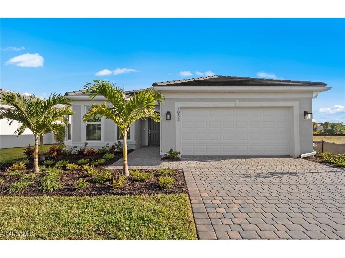 7033 Chapel Creek Lane North Fort Myers FL 33917 225081602 image1