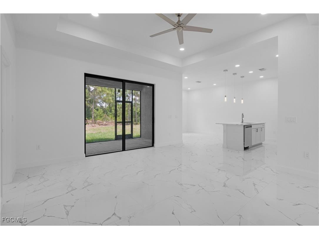 7033 Lotus Circle Labelle FL 33935 2025026224 image14
