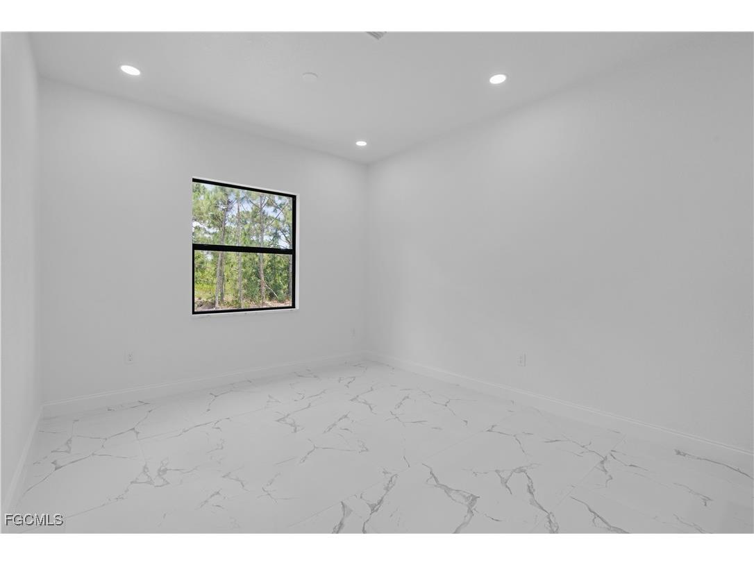 7033 Lotus Circle Labelle FL 33935 2025026224 image24