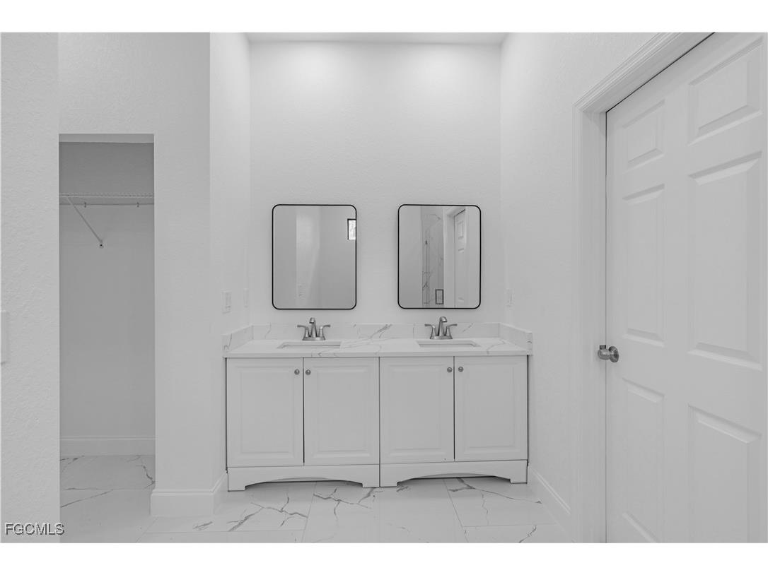 7033 Lotus Circle Labelle FL 33935 2025026224 image34