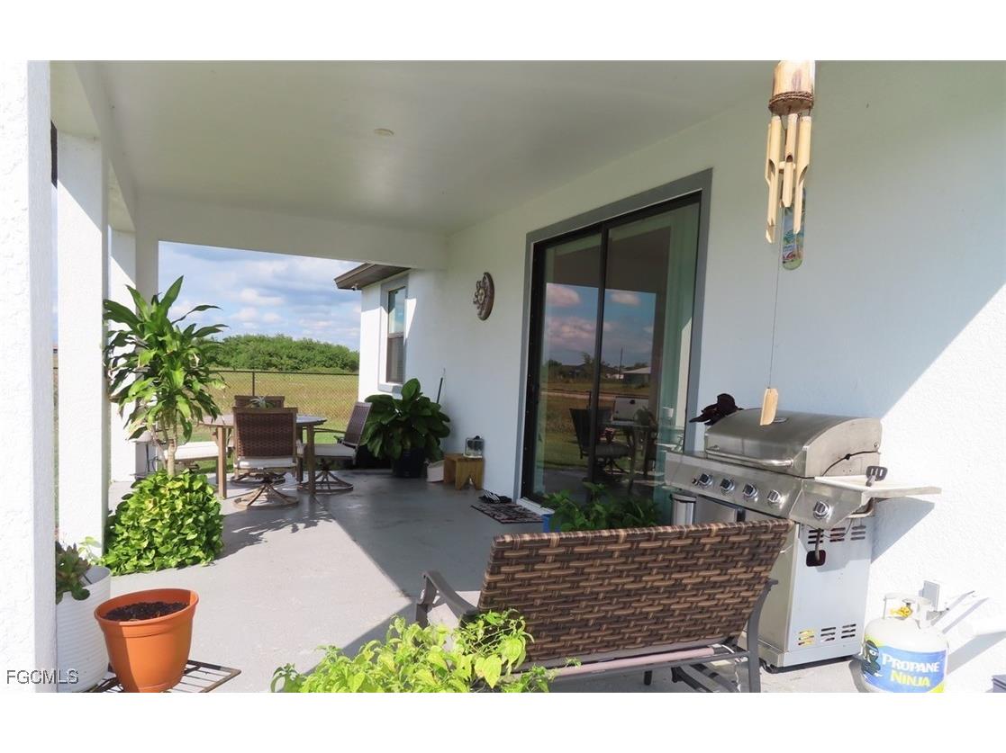 7035 Brazil Circle Labelle FL 33935 2025018098 image12