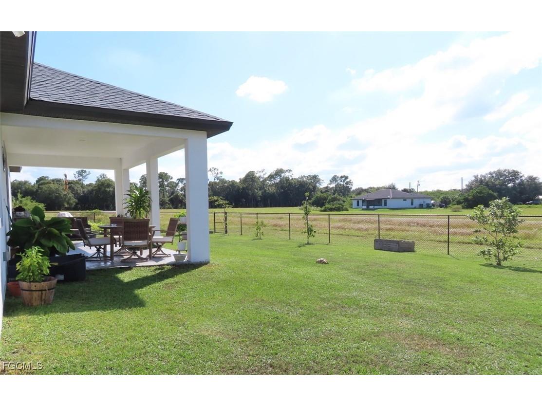 7035 Brazil Circle Labelle FL 33935 2025018098 image13