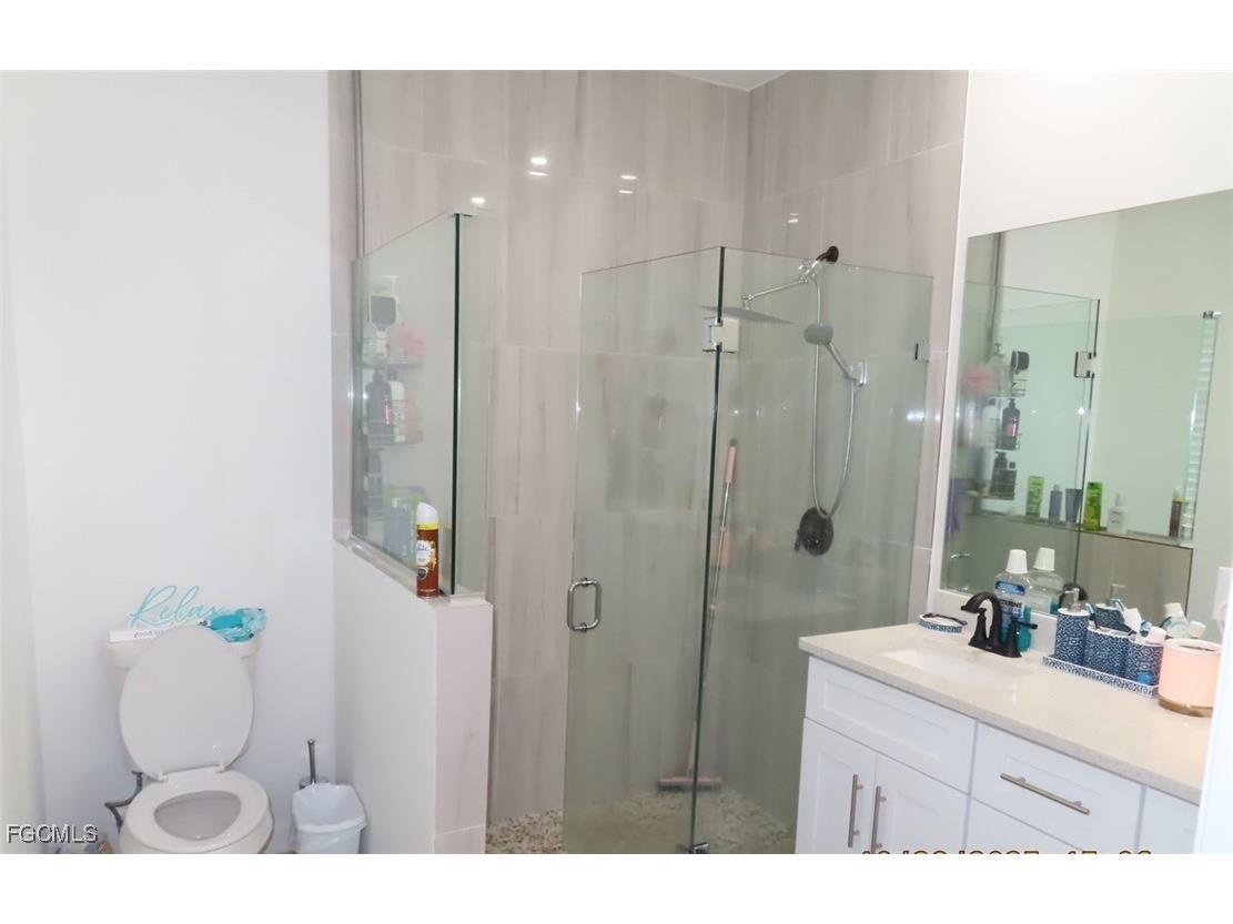 7035 Brazil Circle Labelle FL 33935 2025018098 image5