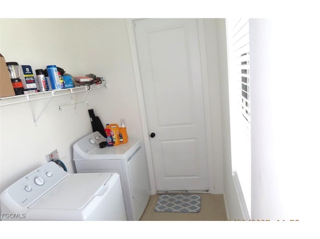 7035 Brazil Circle Labelle FL 33935 2025018098 image9