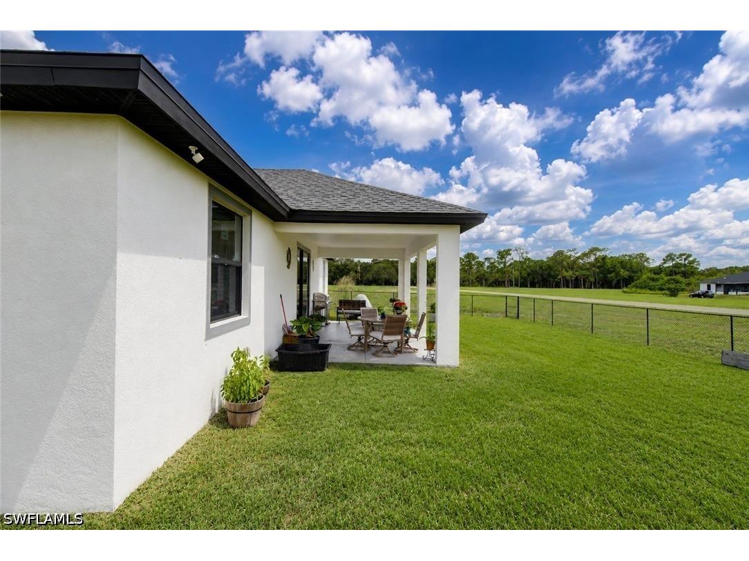 7035 Brazil Circle Labelle FL 33935 226020997 image27