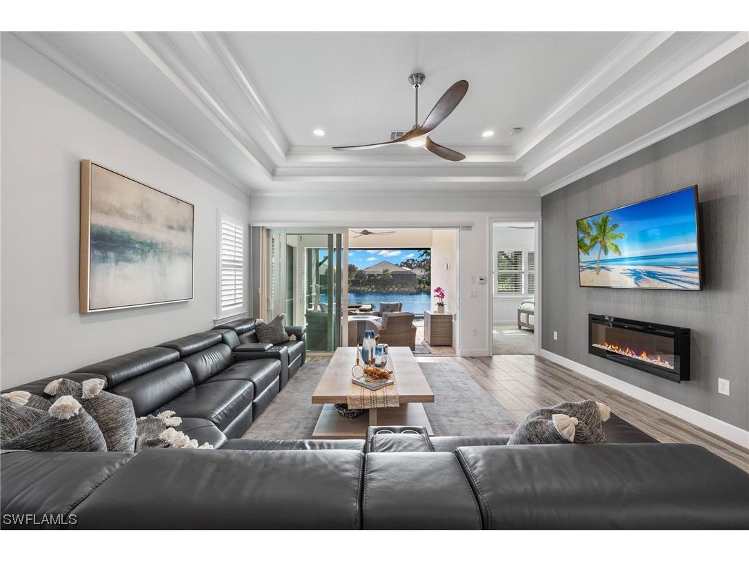 7035 Dominica Drive Naples FL 34113 223095283 image1