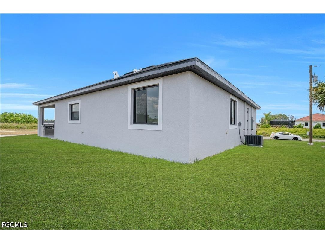 7039 Berwick Circle Labelle FL 33935 2026021788 image44