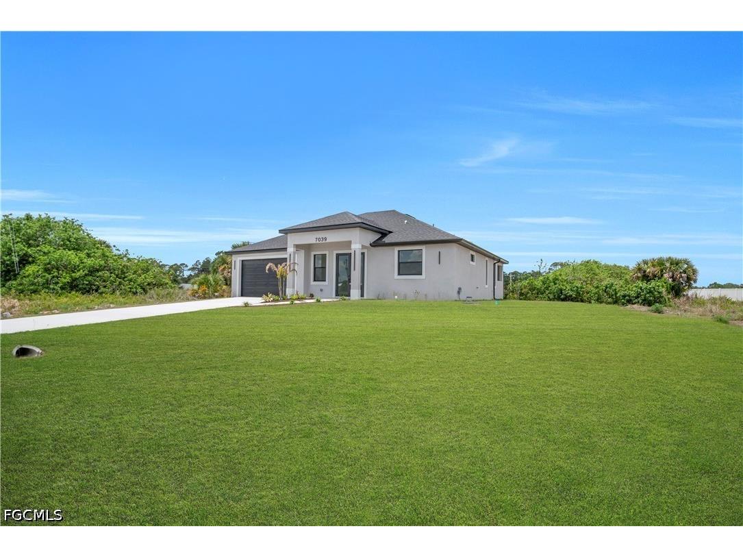 7039 Berwick Circle Labelle FL 33935 2026021788 image5