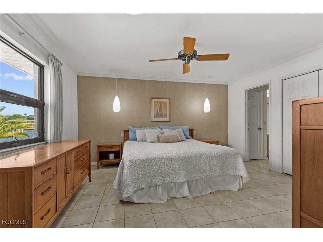 704 Bimini Lane Punta Gorda FL 33950 2025019228 image16