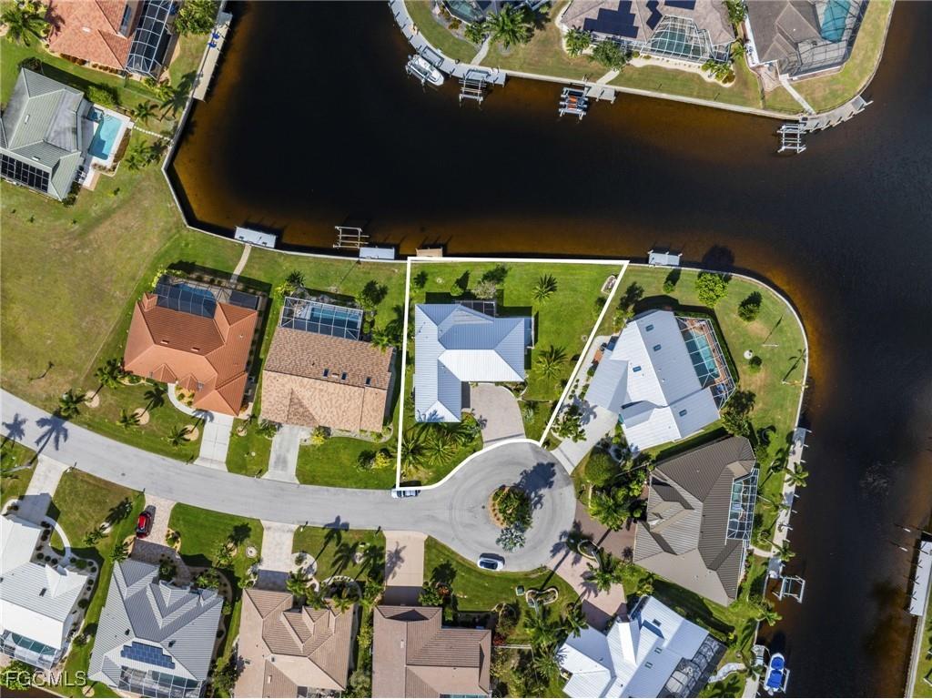 704 Bimini Lane Punta Gorda FL 33950 2025019228 image32