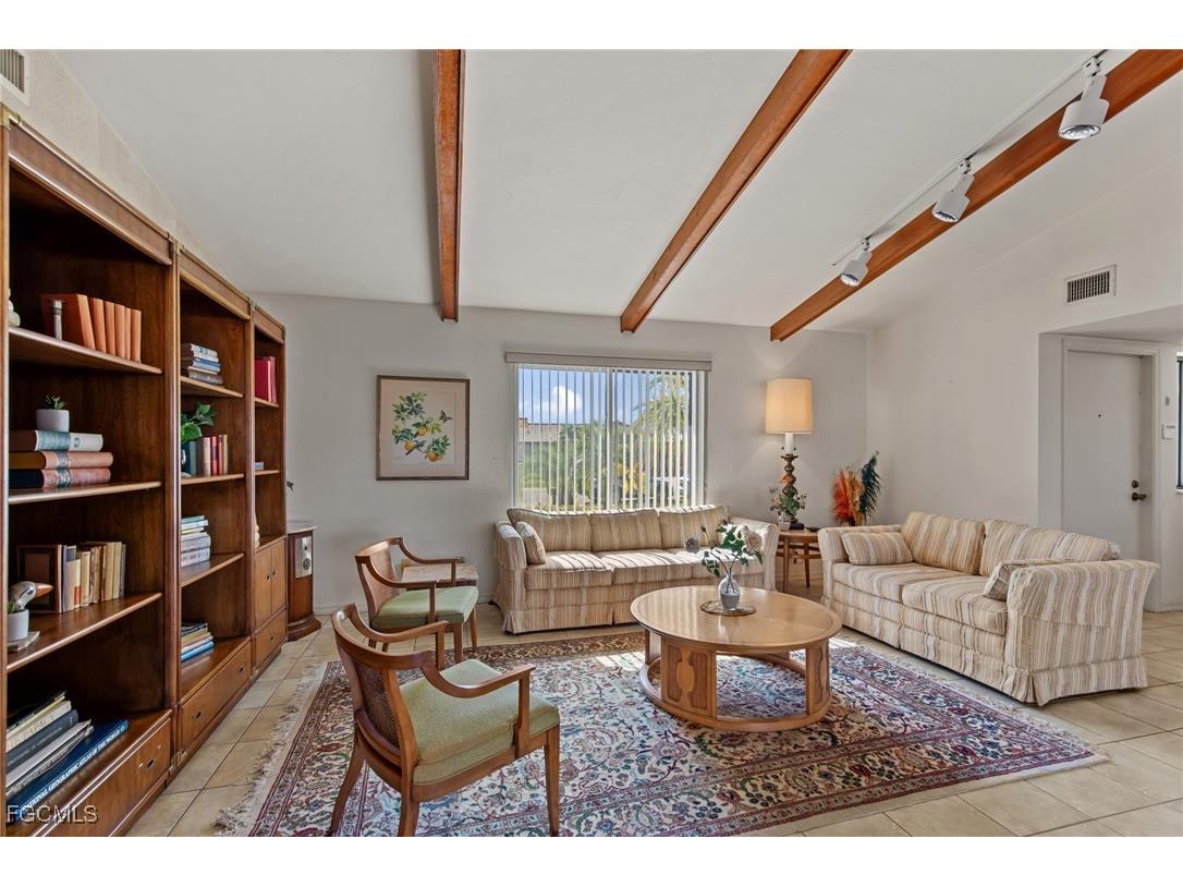 704 Bimini Lane Punta Gorda FL 33950 2025019228 image5