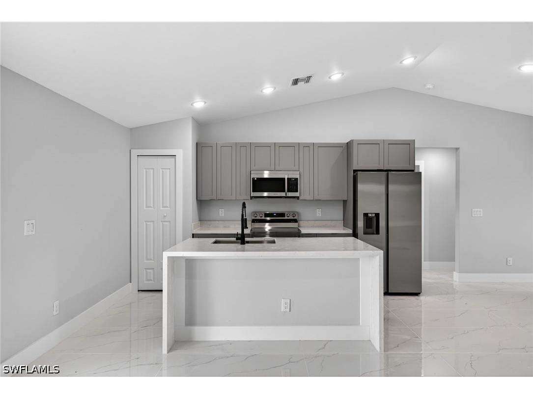 704 Carbon Street E Lehigh Acres FL 33974 226016361 image4