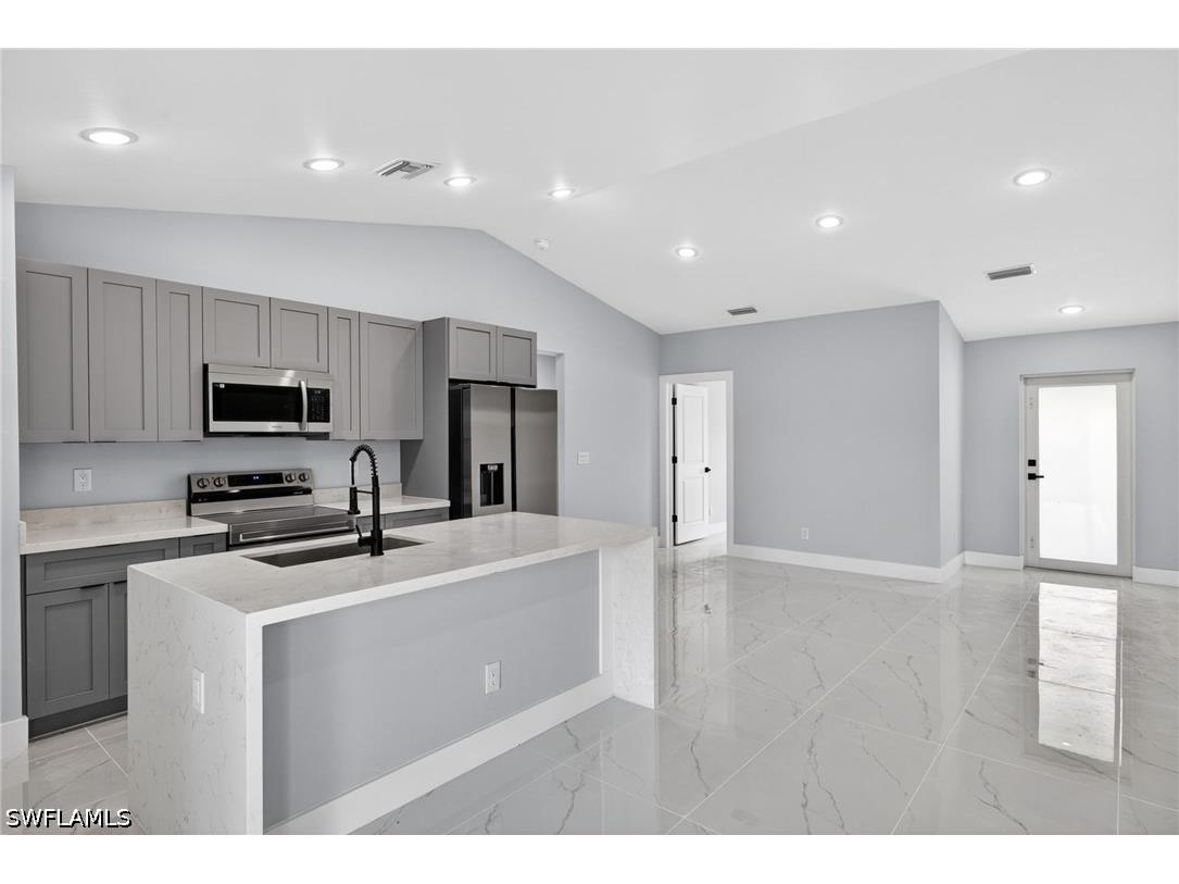 704 Carbon Street E Lehigh Acres FL 33974 226016361 image5