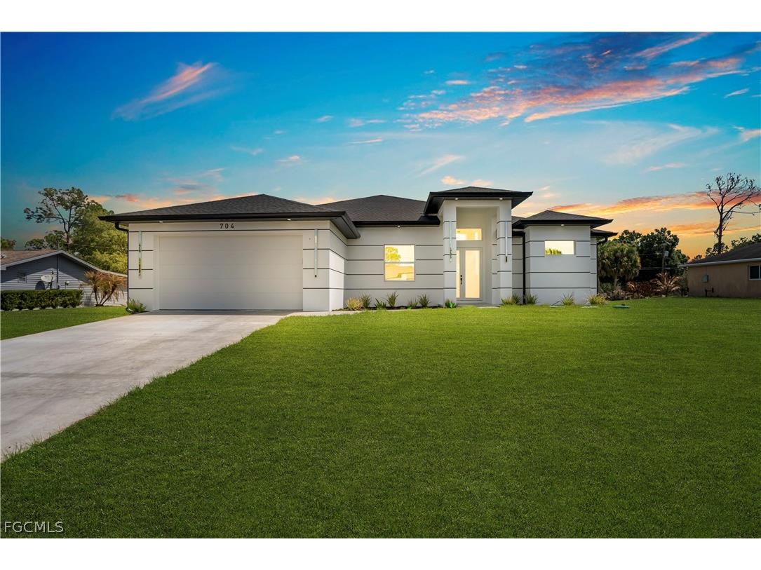 704 Clayton Avenue Lehigh Acres FL 33972 2026012804 image2