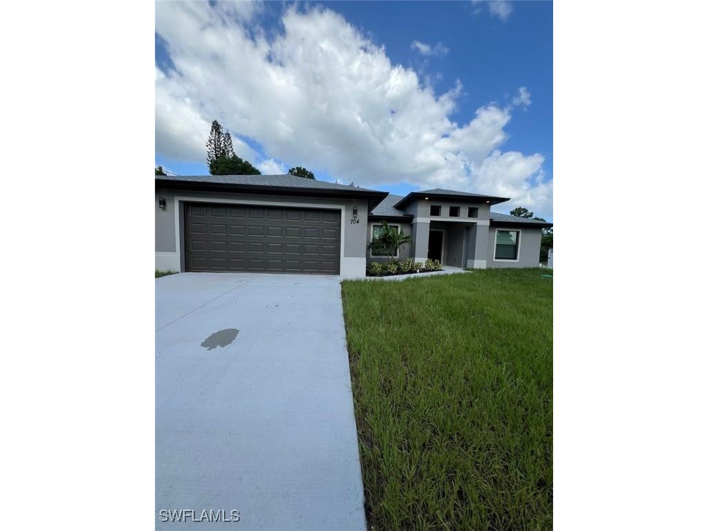 704 Henry Avenue Lehigh Acres FL 33972 225065042 image1