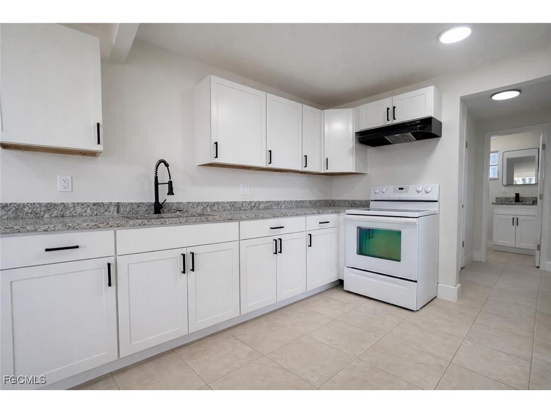 704 Karlov Street #704 Fort Myers FL 33916 2025024994 image1