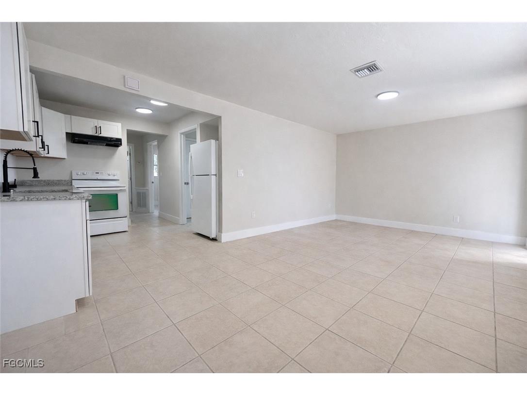 704 Karlov Street #704 Fort Myers FL 33916 2025024994 image5