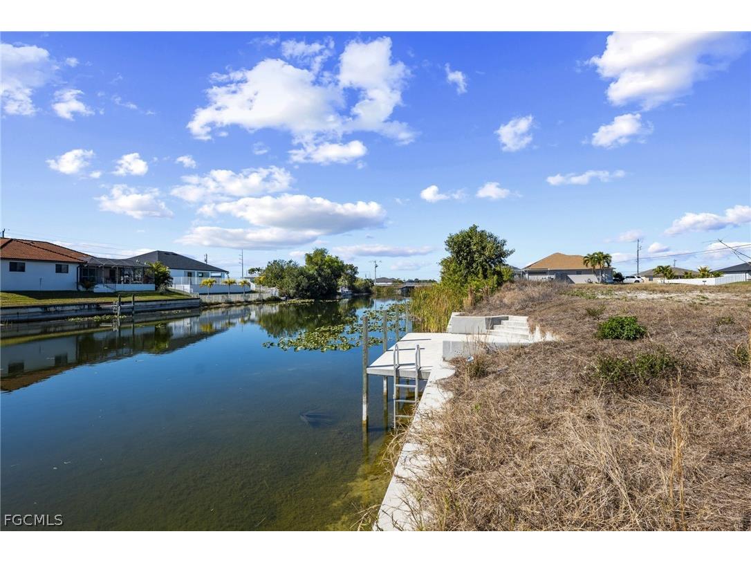 704 NW 9th Street Cape Coral FL 33993 2026007123 image3