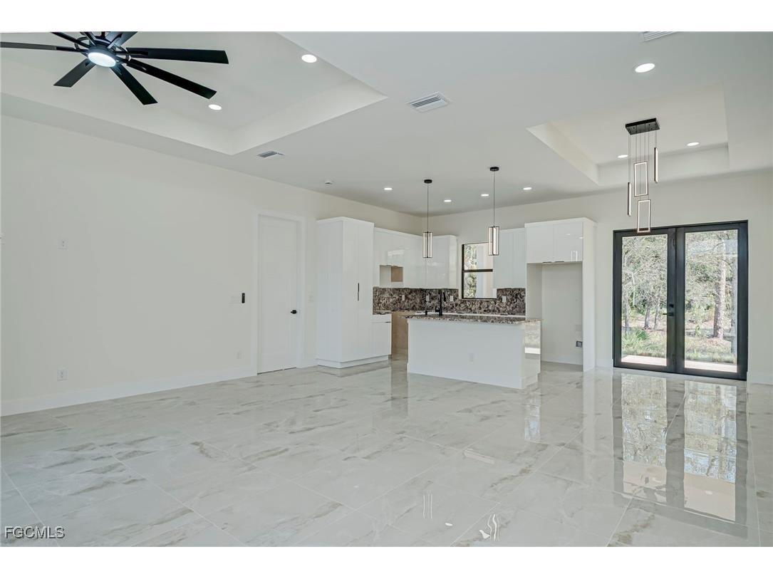 704 Richmond Avenue N Lehigh Acres FL 33972 2025021487 image4