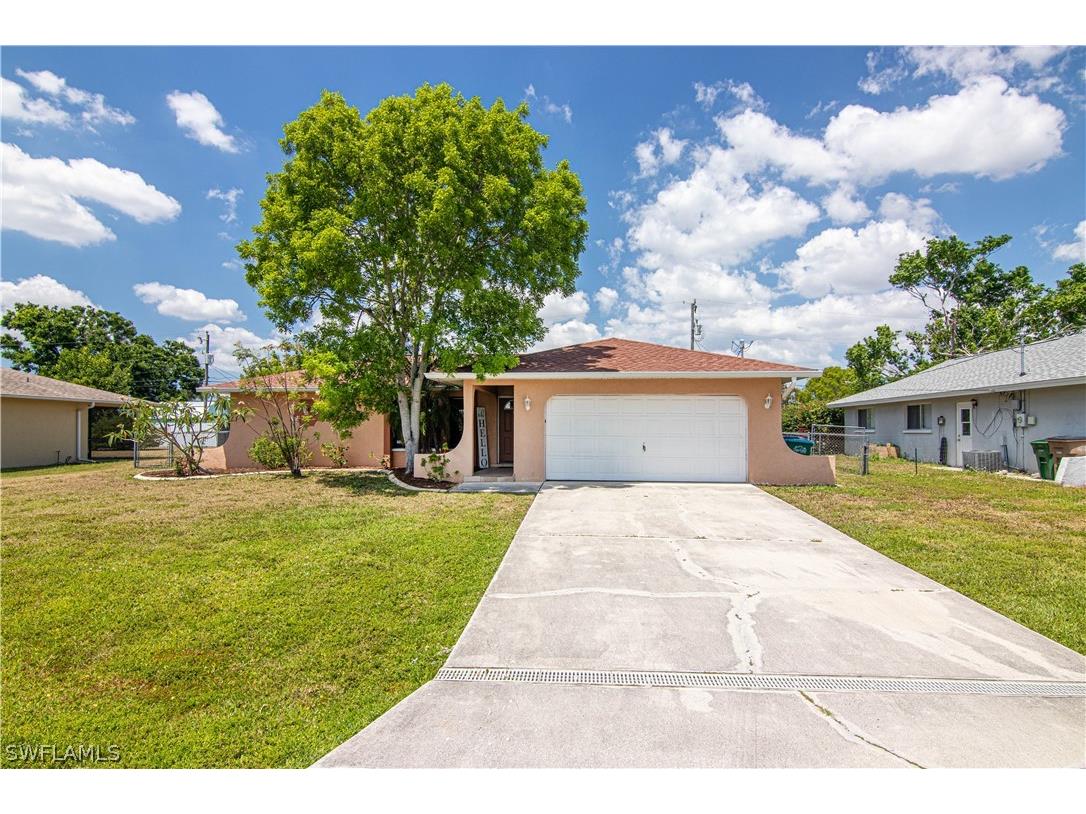 704 SE 11th Place Cape Coral FL 33990 224038370 image1