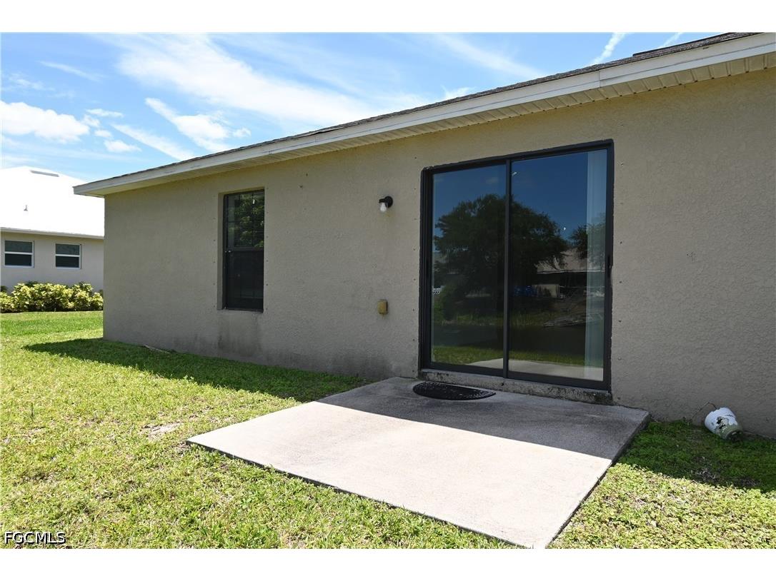 704 SE 6th Terrace Cape Coral FL 33990 2026020711 image11
