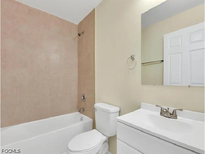 704 SE 6th Terrace Cape Coral FL 33990 2026029469 image12