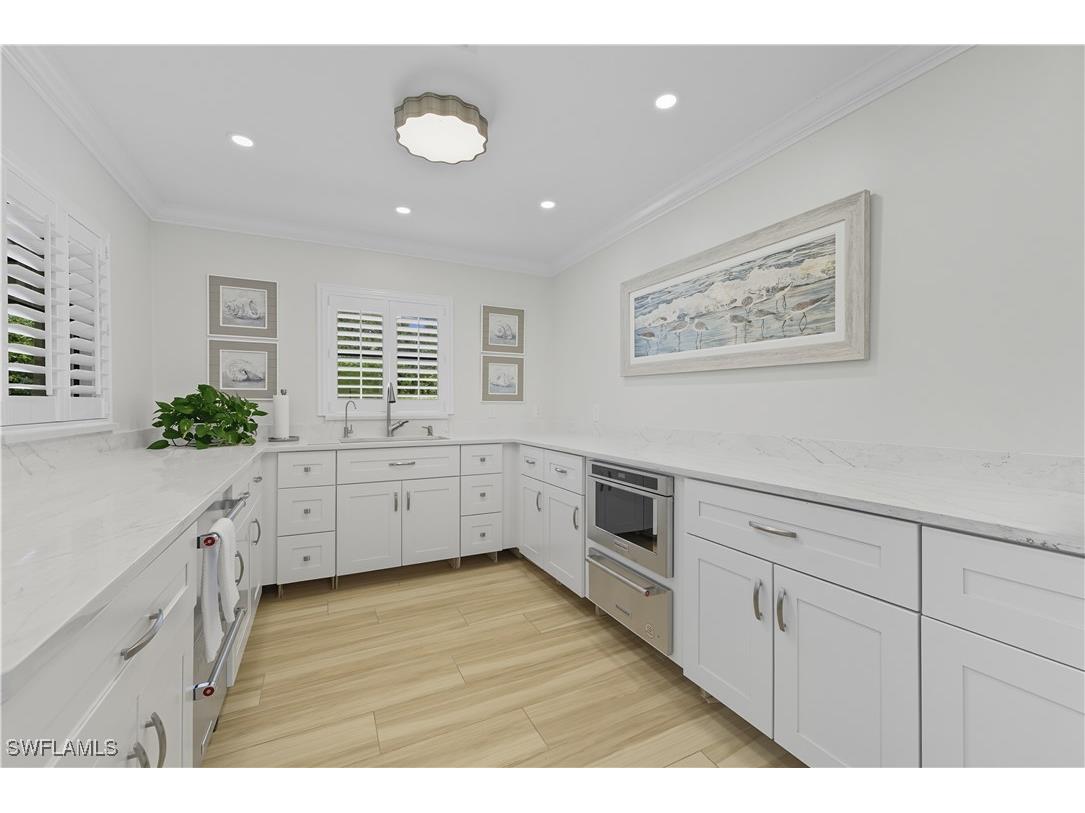 7040 Pelican Bay Boulevard #D401 Naples FL 34108 225067646 image35