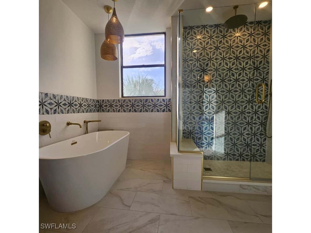 7040 Pelican Bay Boulevard #D405 Naples FL 34108 225068143 image16