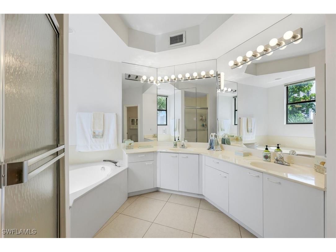  Naples FL 34108 225071459 image13