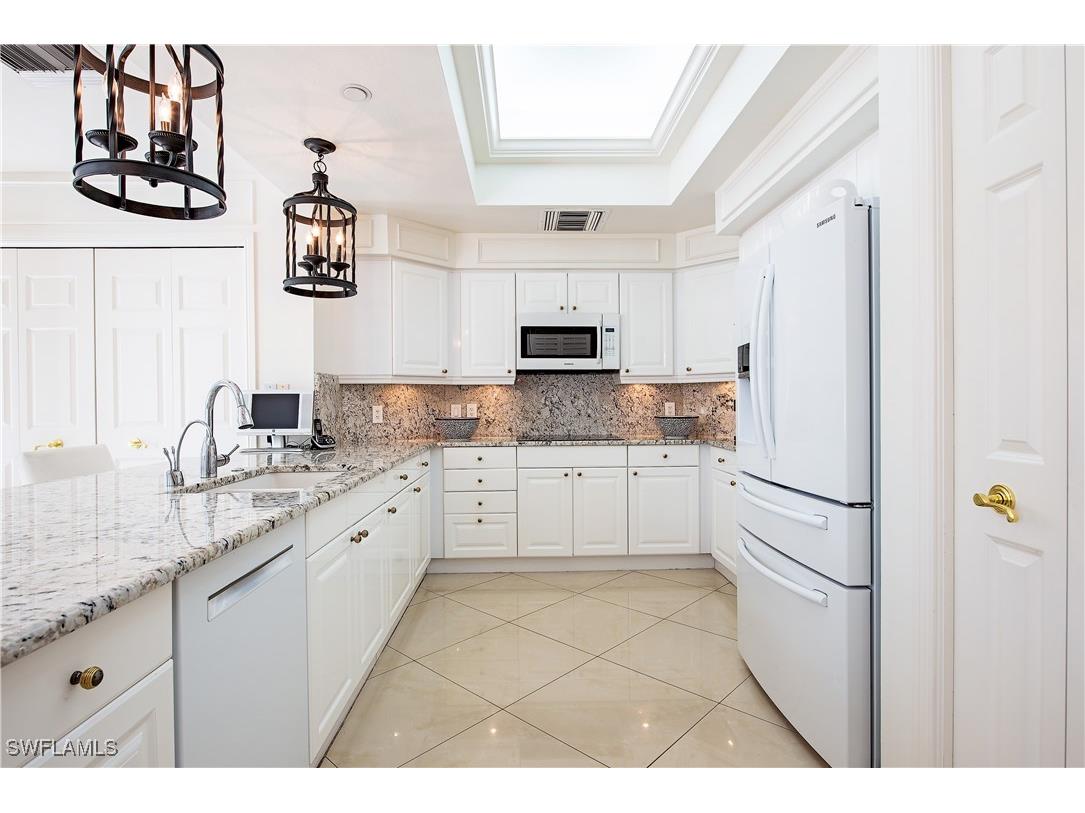 7041 Pelican Bay Boulevard #V1 Naples FL 34108 225074651 image6