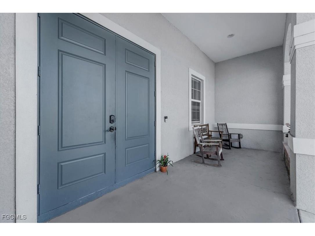 7043 Brazil Circle Labelle FL 33935 2025022768 image3