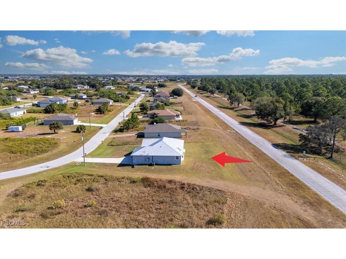 7043 Brazil Circle Labelle FL 33935 2025022768 image35