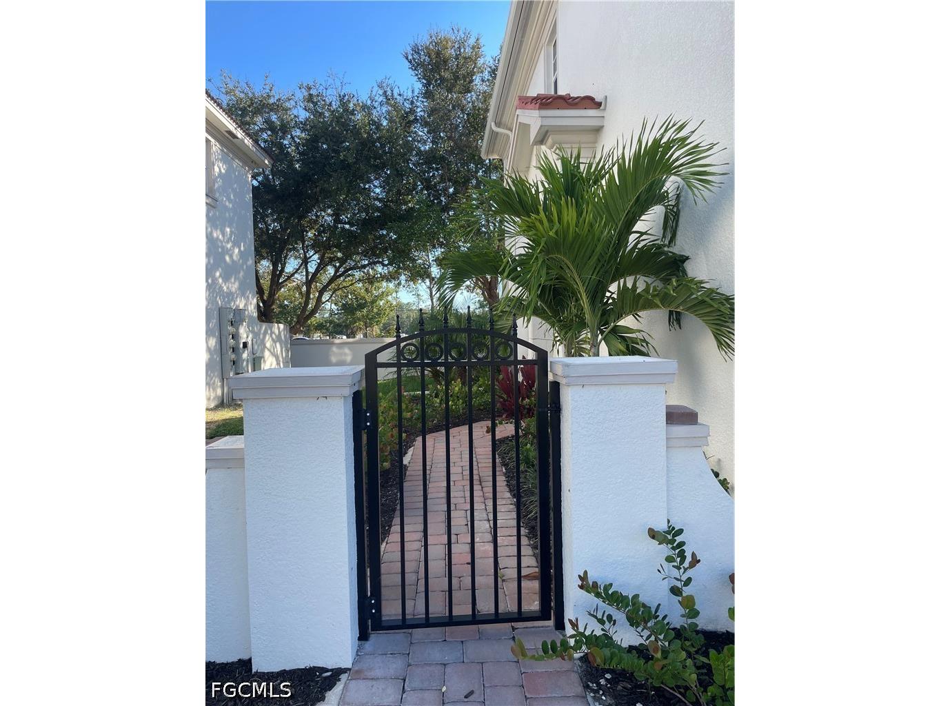 7044 Ambrosia Lane #101 Naples FL 34119 2026015643 image2