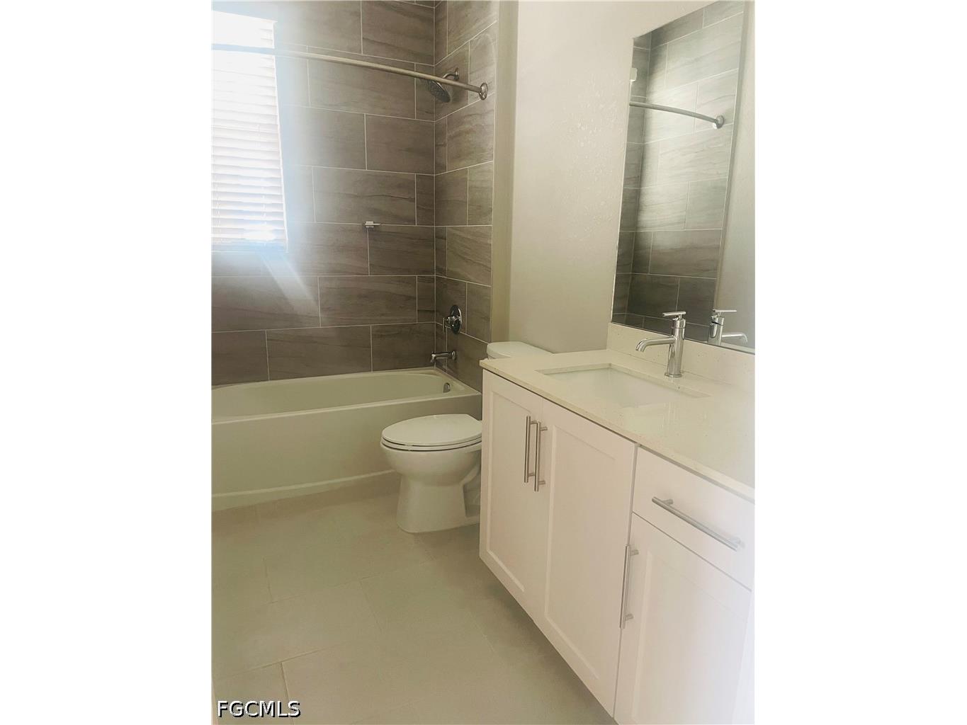 7044 Ambrosia Lane #104 Naples FL 34119 2026015624 image3