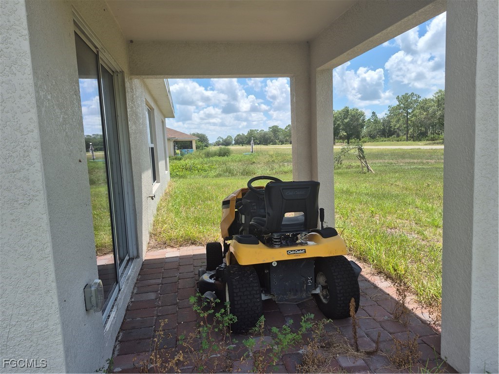 7045 Brazil Circle Labelle FL 33935 2025003543 image11