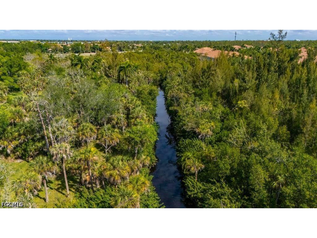7046/7058 Maida Lane Fort Myers FL 33907 2026021276 image10