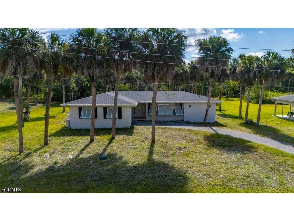 7046/7058 Maida Lane Fort Myers FL 33907 2026021276 image15